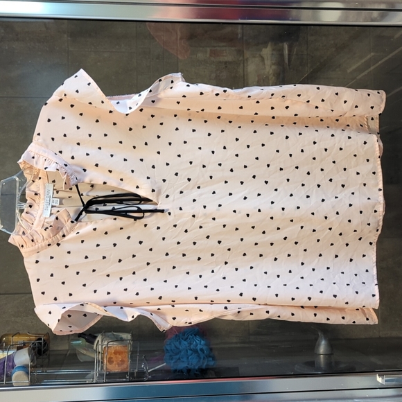 Sweet Rain Flutter Sleeve Tie Neck Top - Picture 2 of 6